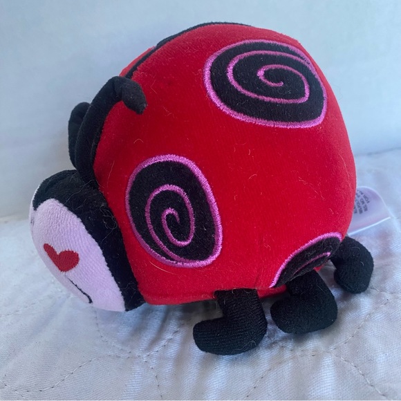 Happy House rattle red ladybug 5” embroidered hearts on face love bug 2001 Vtg - Picture 5 of 6